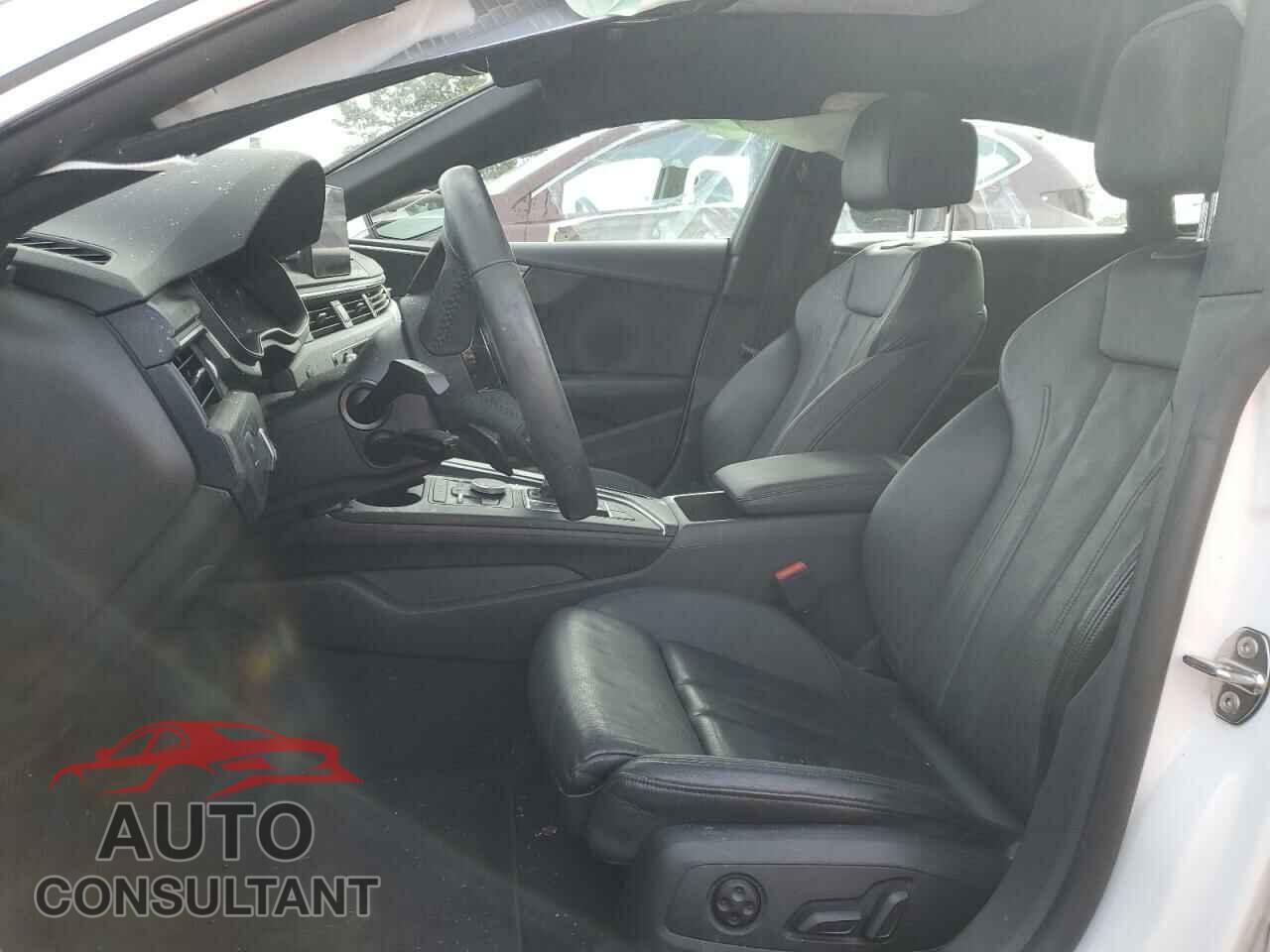 AUDI A5 2018 - WAUDNCF52JA039673