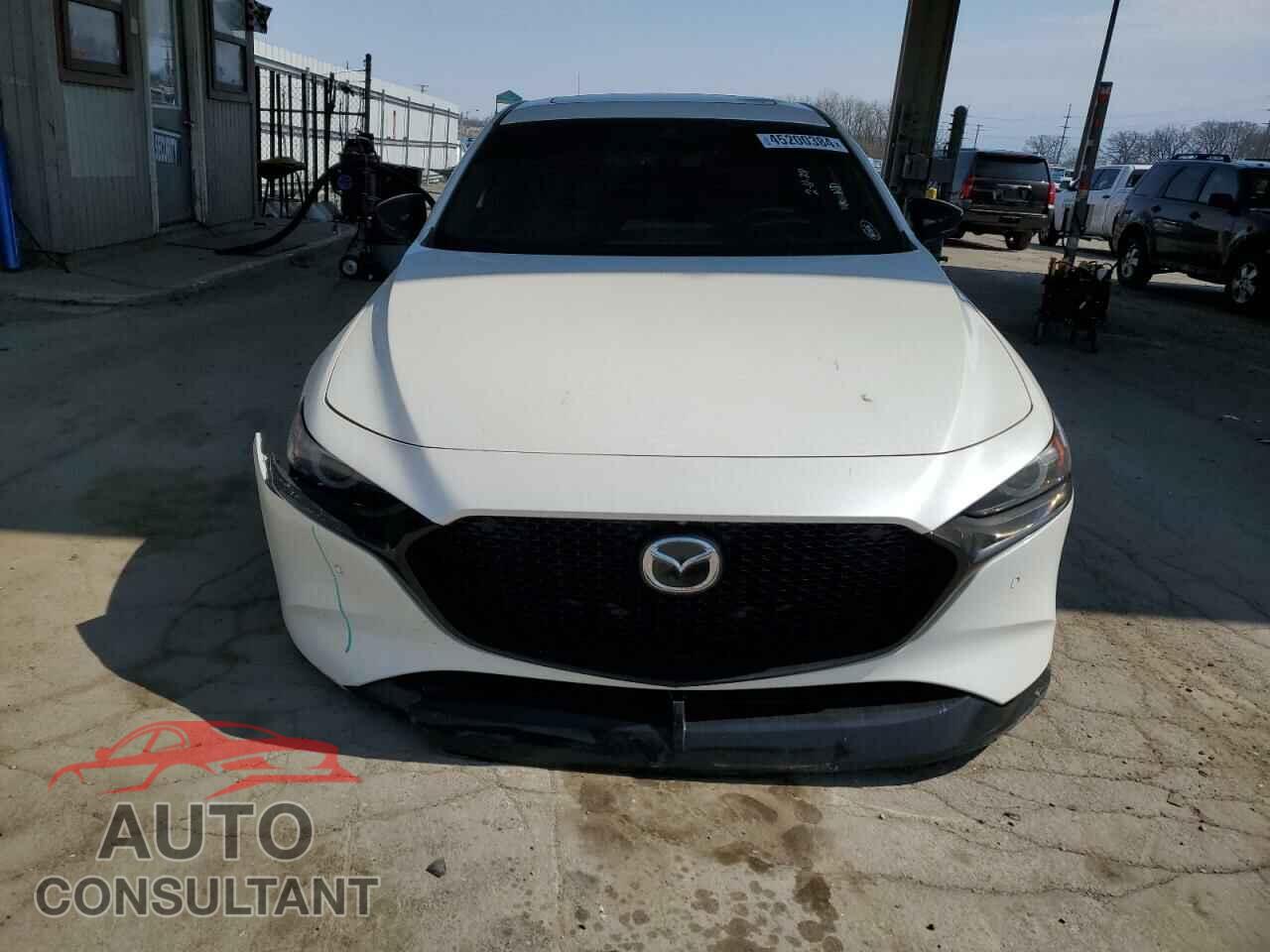 MAZDA 3 2021 - JM1BPBNY7M1335156