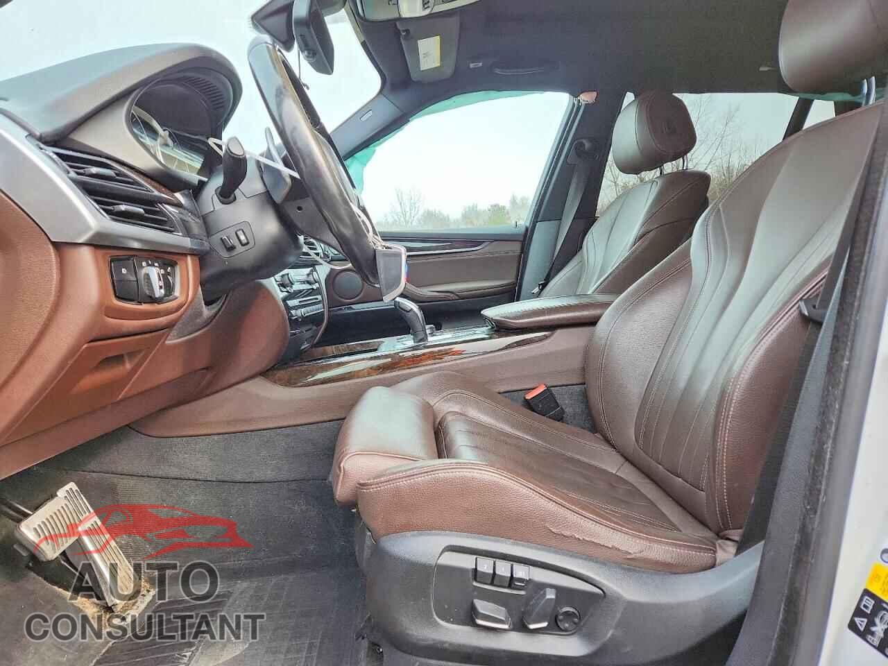 BMW X5 2017 - 5UXKR0C38H0V82539