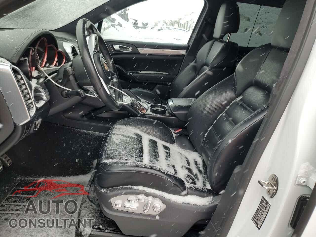 PORSCHE CAYENNE 2015 - WP1AC2A28FLA80645
