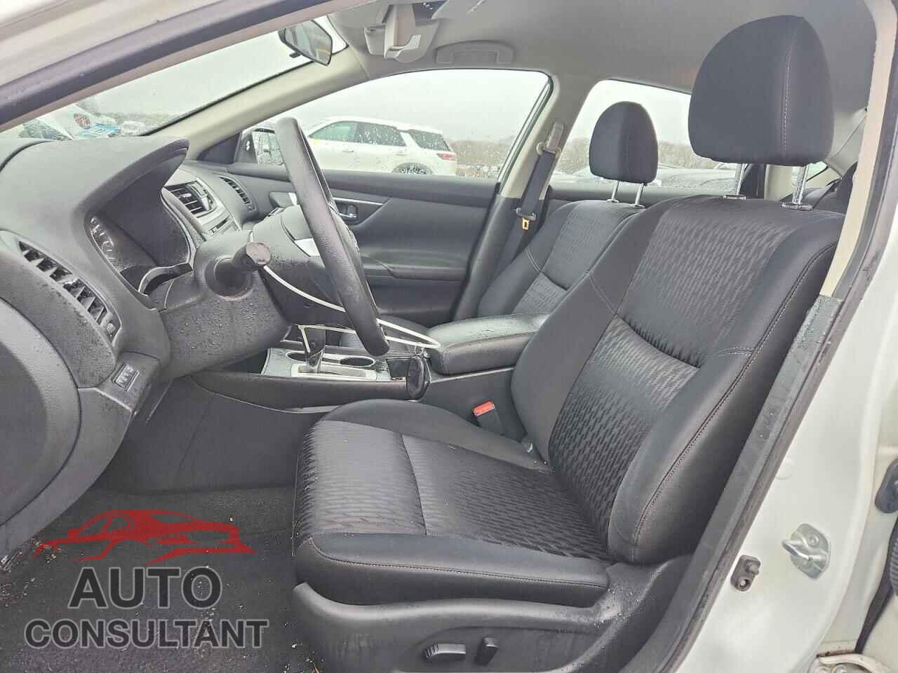 NISSAN ALTIMA 2017 - 1N4AL3AP1HC486505