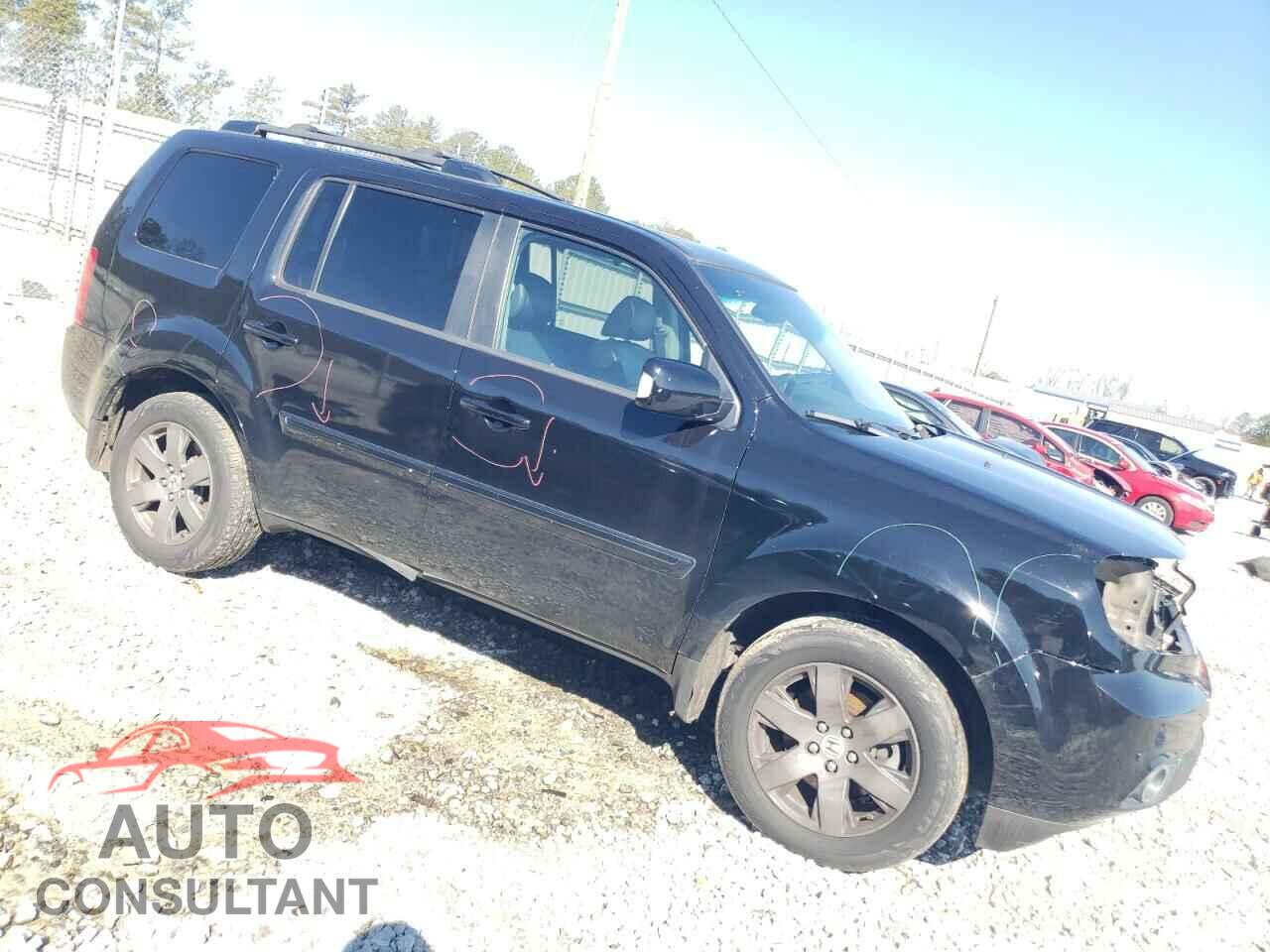 HONDA PILOT 2013 - 5FNYF4H94DB042027