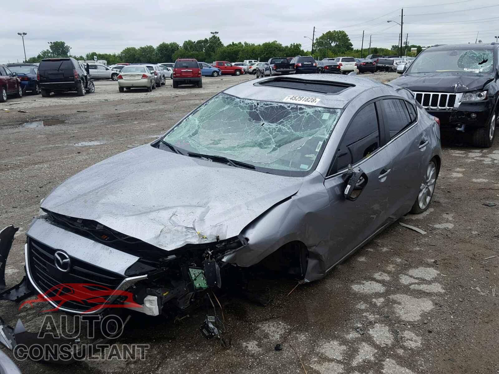 MAZDA 3 2015 - JM1BM1M37F1234064