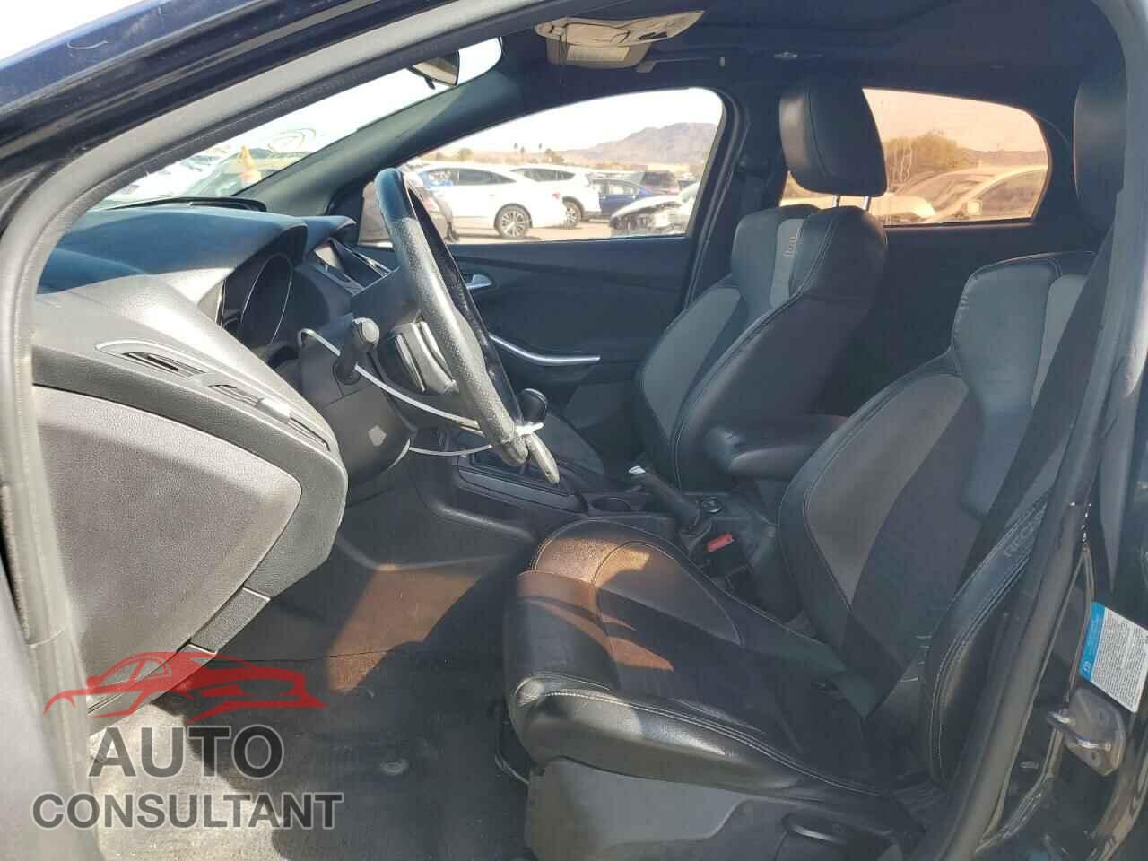 FORD FOCUS 2014 - 1FADP3L93EL212377
