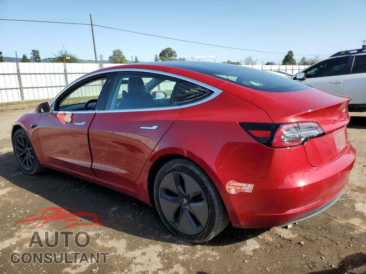 TESLA MODEL 3 2018 - 5YJ3E1EA8JF058107