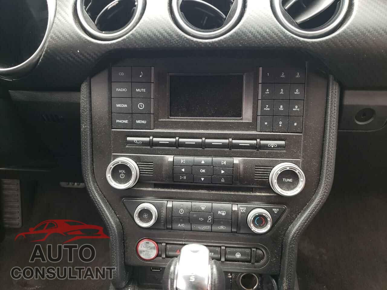 FORD MUSTANG 2018 - 1FA6P8TH5J5116780
