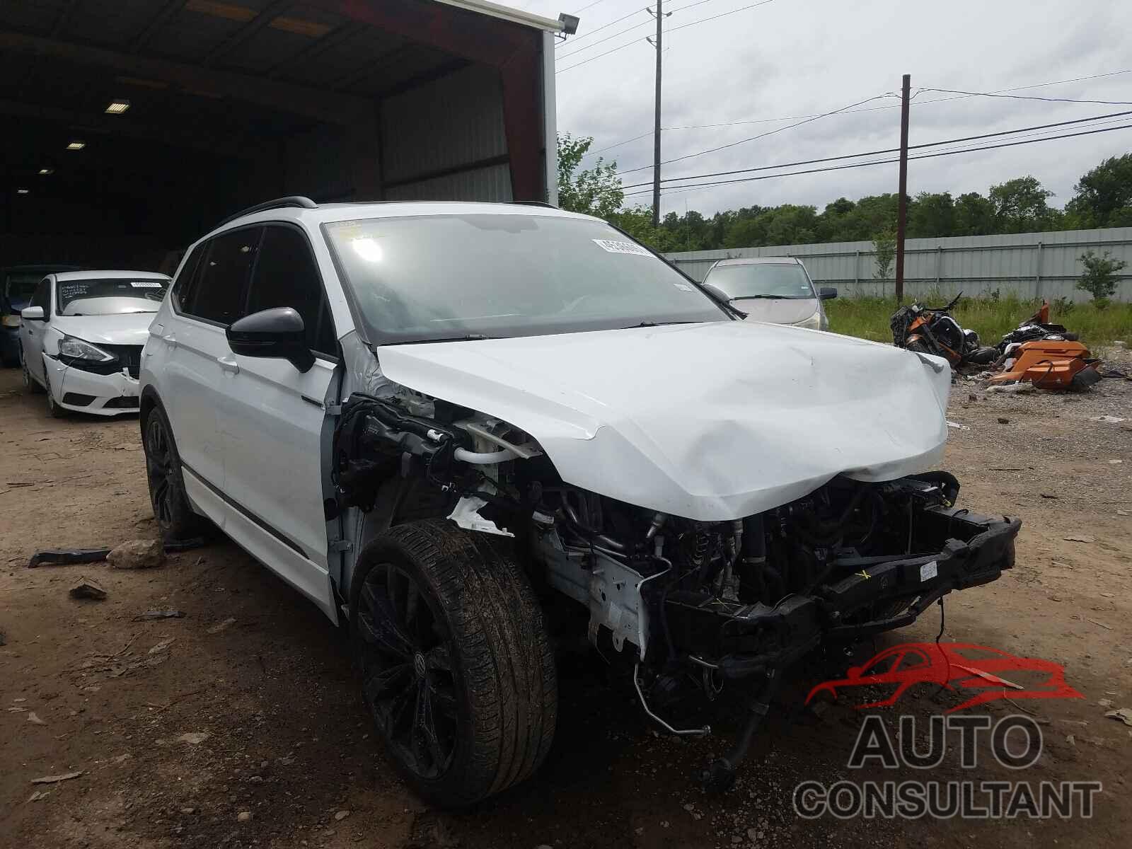 VOLKSWAGEN TIGUAN 2020 - 3VV3B7AX7LM161136