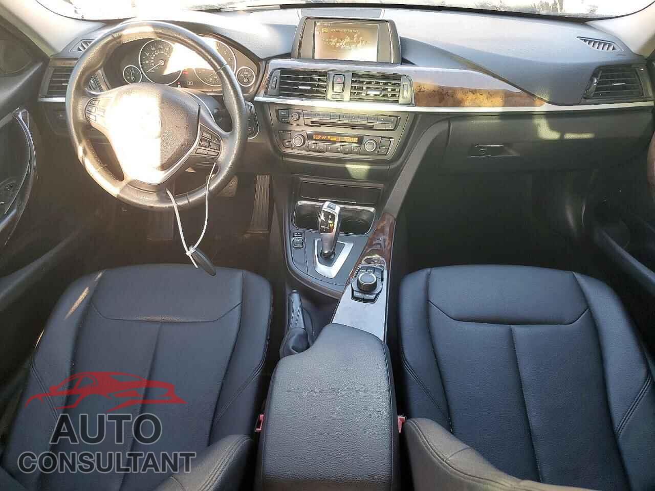 BMW 3 SERIES 2014 - WBA3A5G58ENP27967