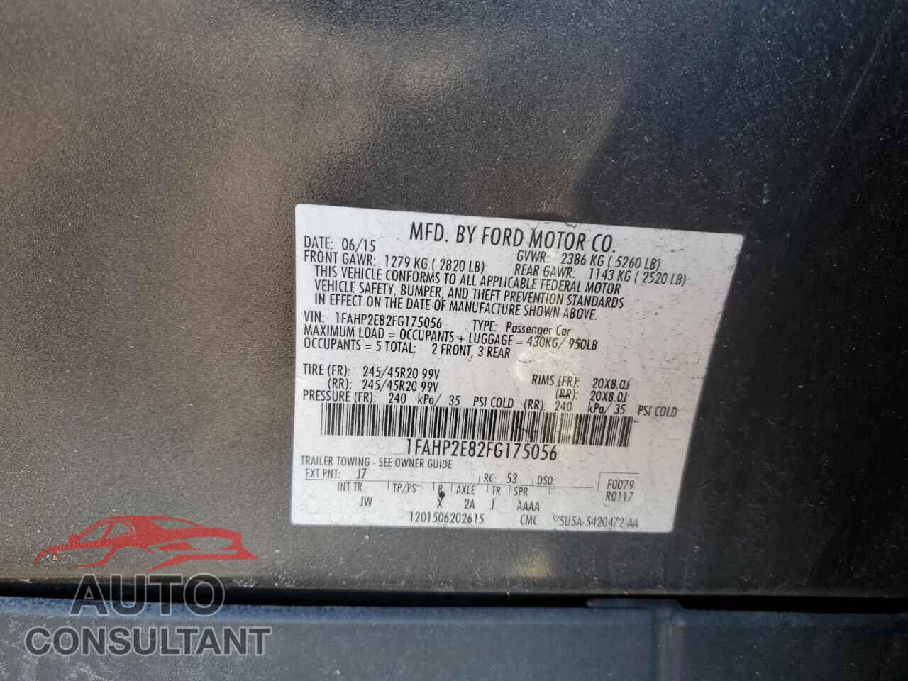 FORD TAURUS 2015 - 1FAHP2E82FG175056