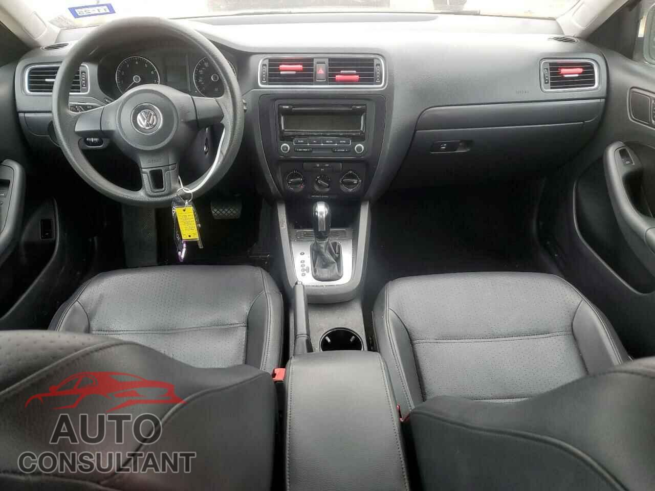 VOLKSWAGEN JETTA 2014 - 3VWD17AJ7EM285229