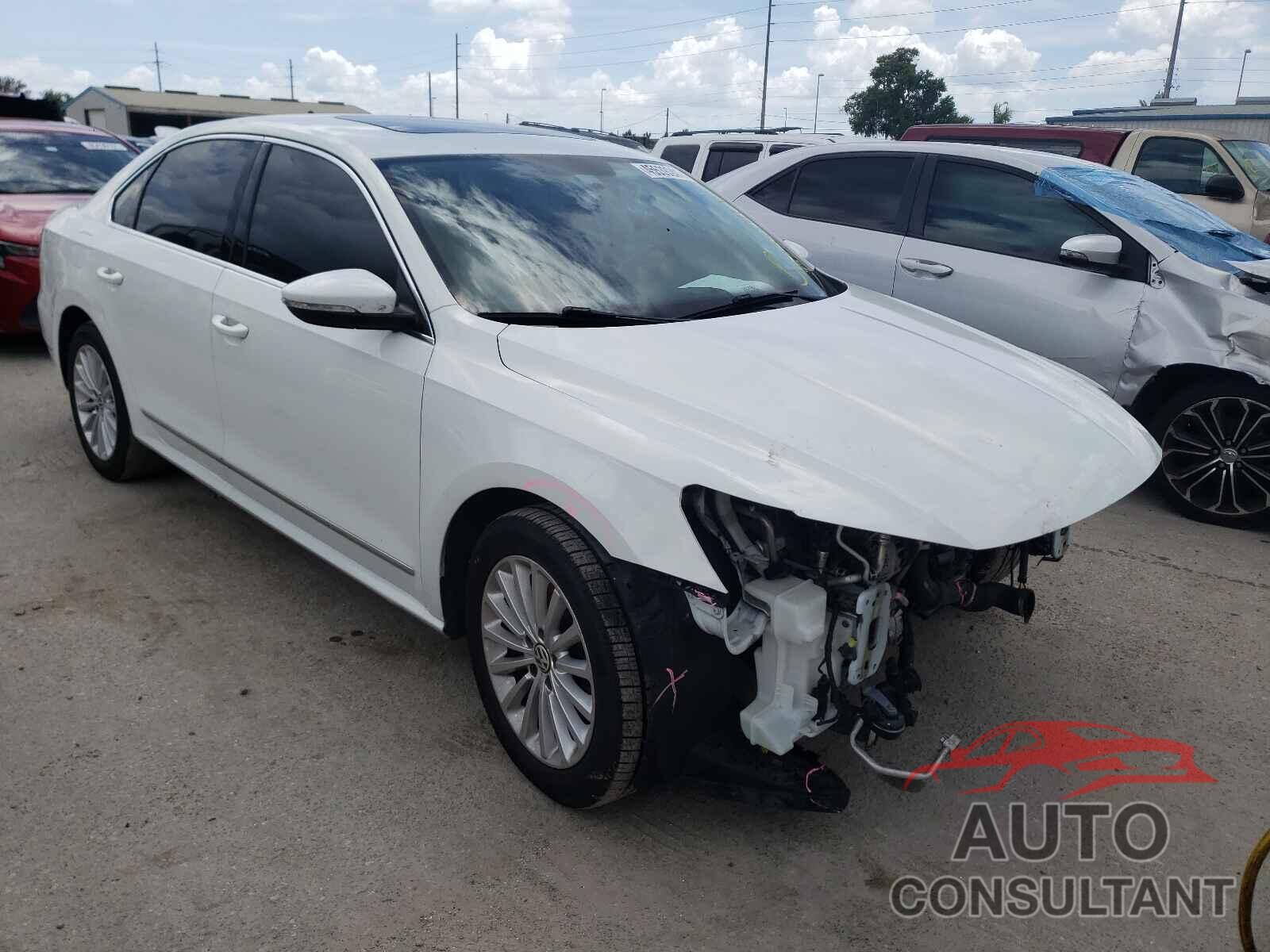 VOLKSWAGEN PASSAT 2016 - 1VWBS7A31GC038086