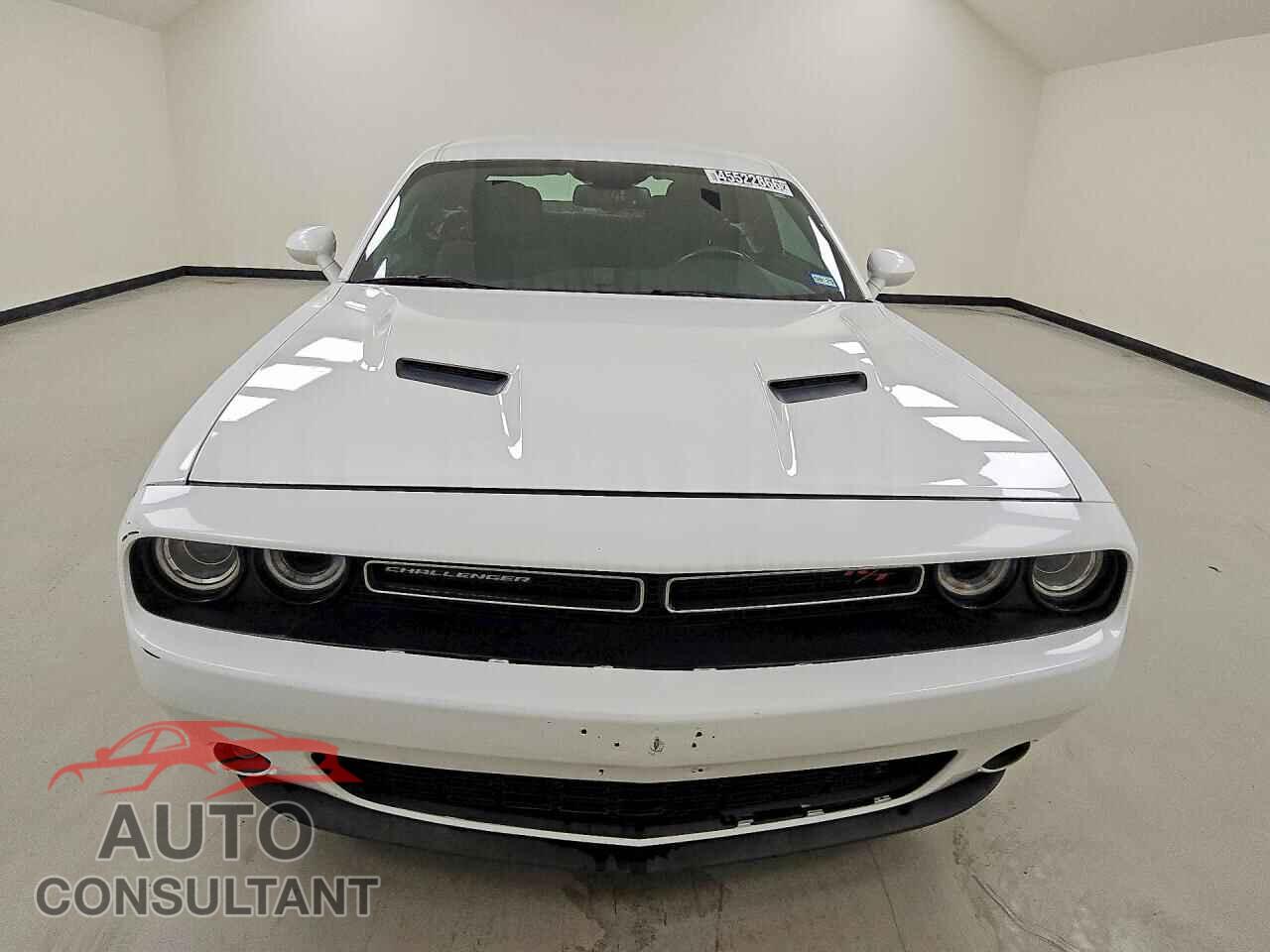 DODGE CHALLENGER 2015 - 2C3CDZAT1FH702660