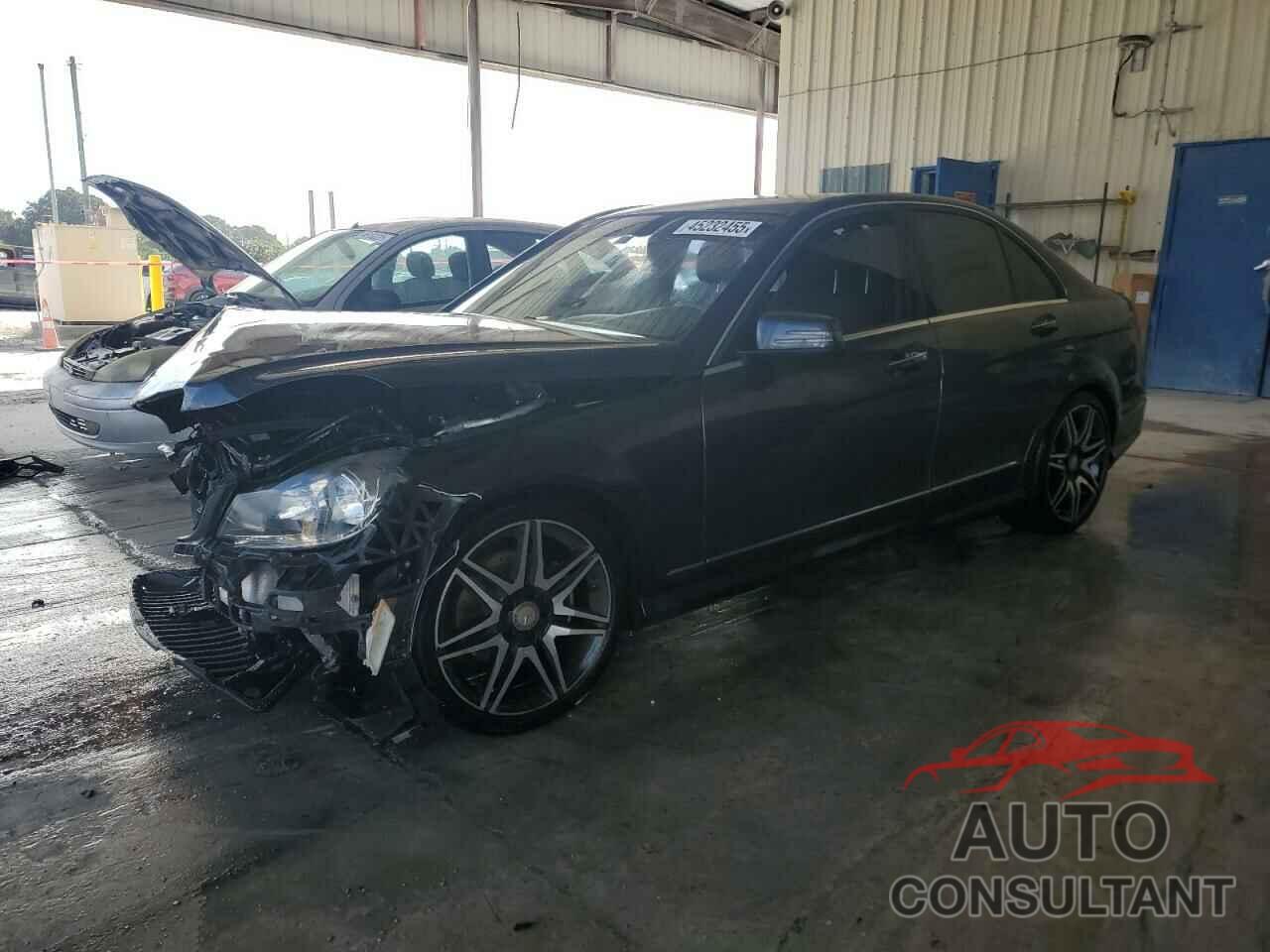 MERCEDES-BENZ C-CLASS 2014 - WDDGF4HB8EA929144