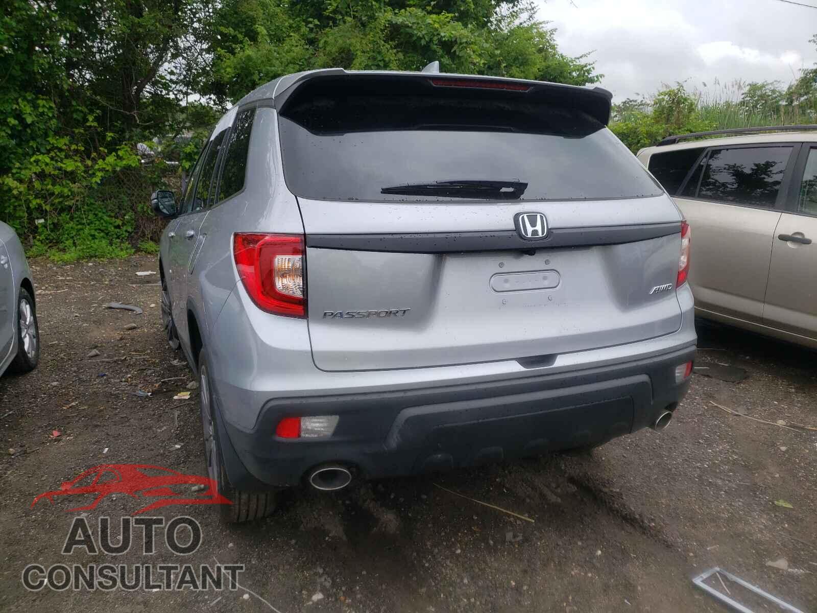 HONDA PASSPORT 2021 - 5FNYF8H5XMB008338