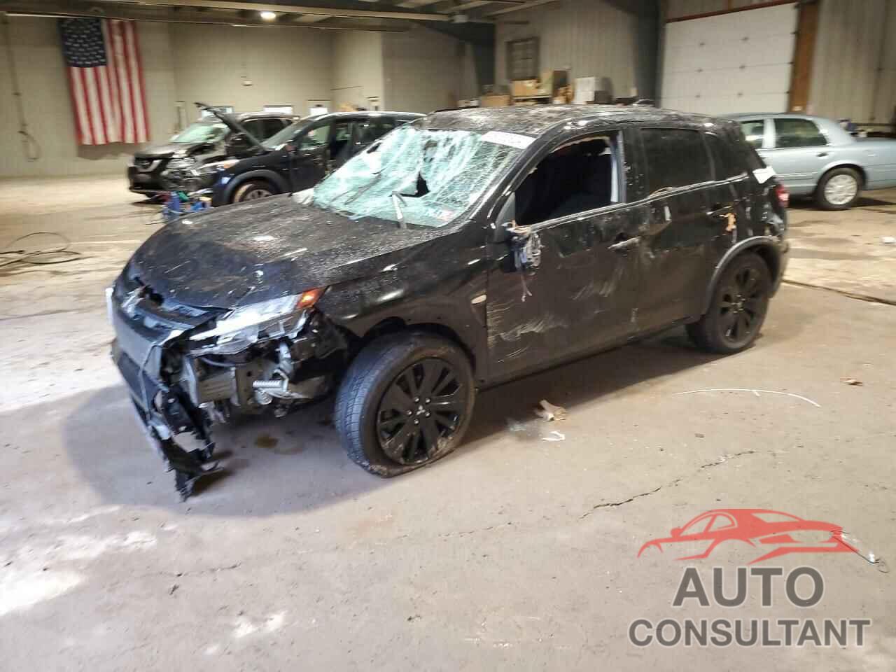 MITSUBISHI OUTLANDER 2022 - JA4APUAU9NU001229