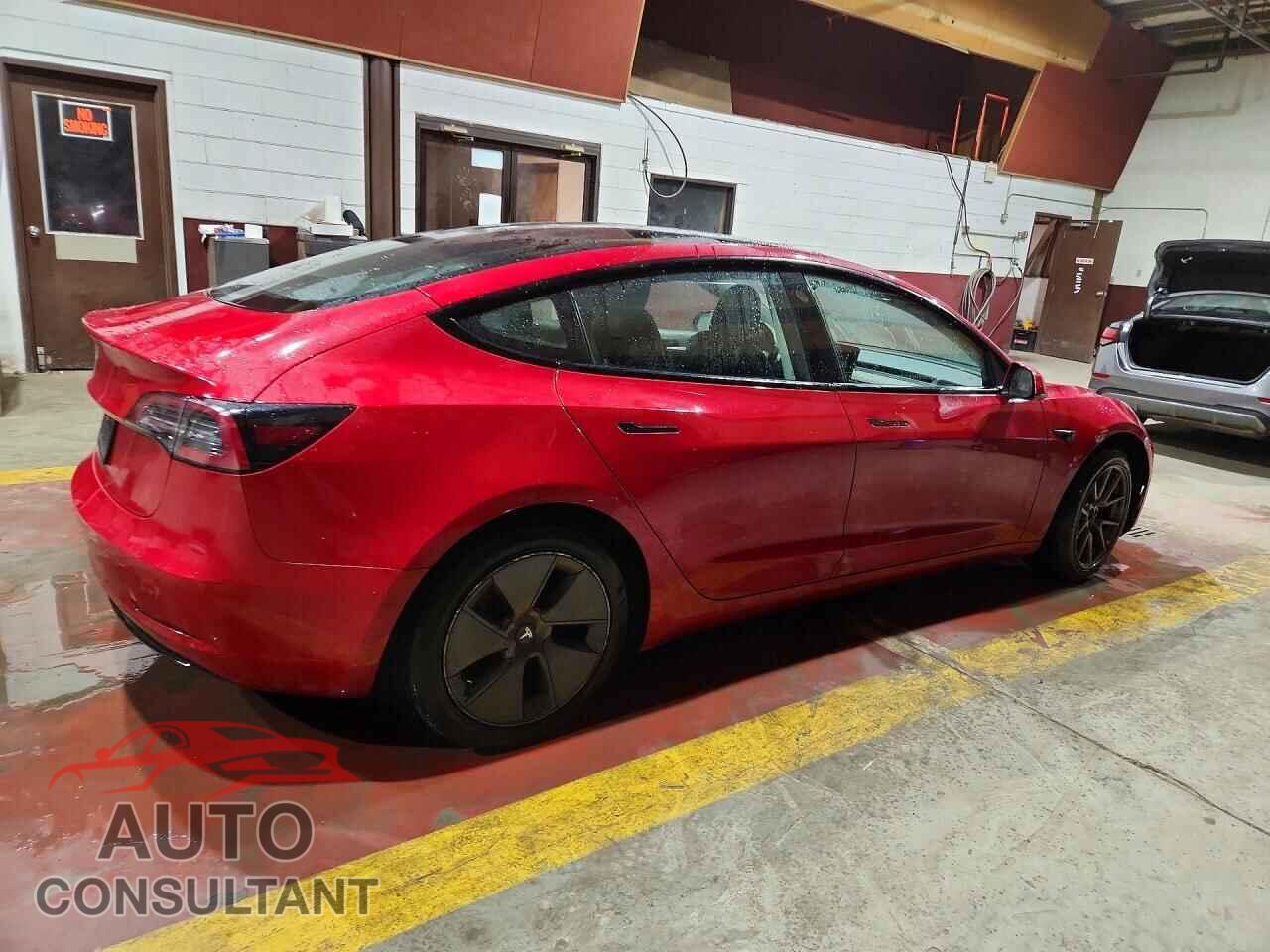 TESLA MODEL 3 2022 - 5YJ3E1EA5NF370360