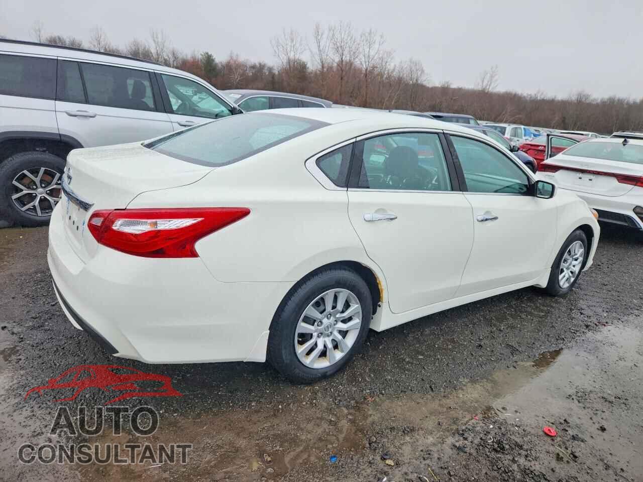 NISSAN ALTIMA 2017 - 1N4AL3AP1HC486505