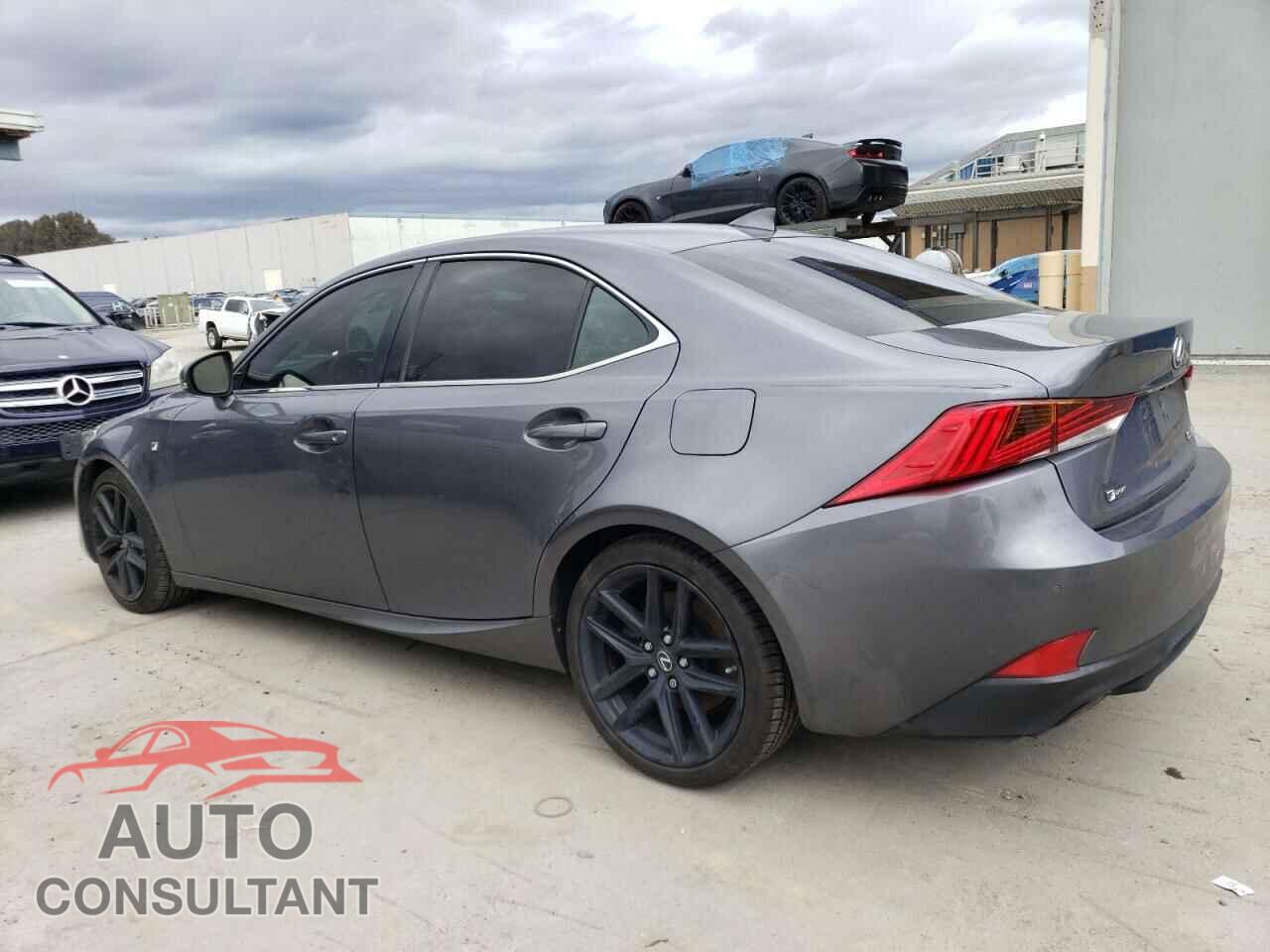 LEXUS IS 2018 - JTHBA1D27J5066877