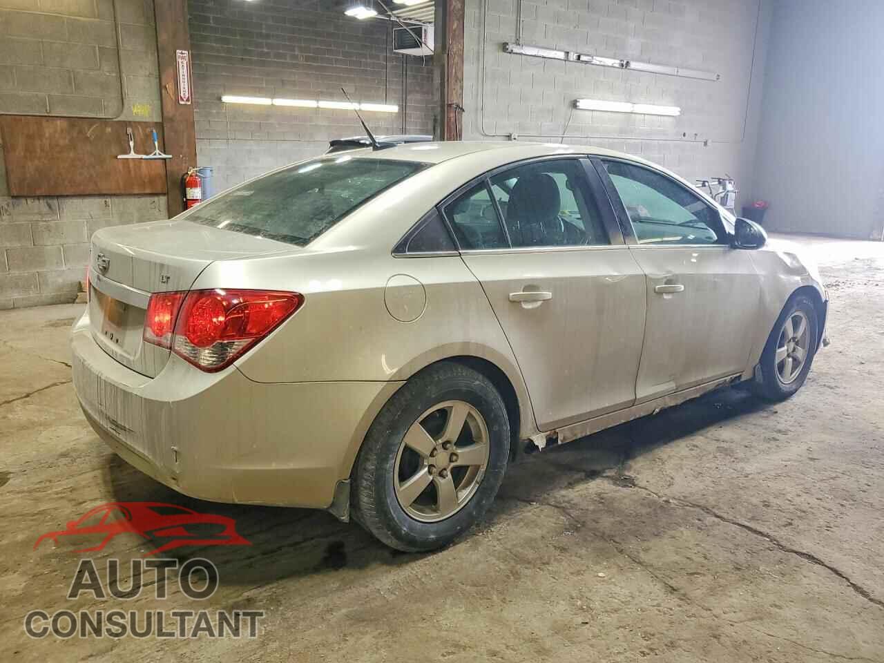 CHEVROLET CRUZE LT 2014 - 1G1PC5SB4E7447729