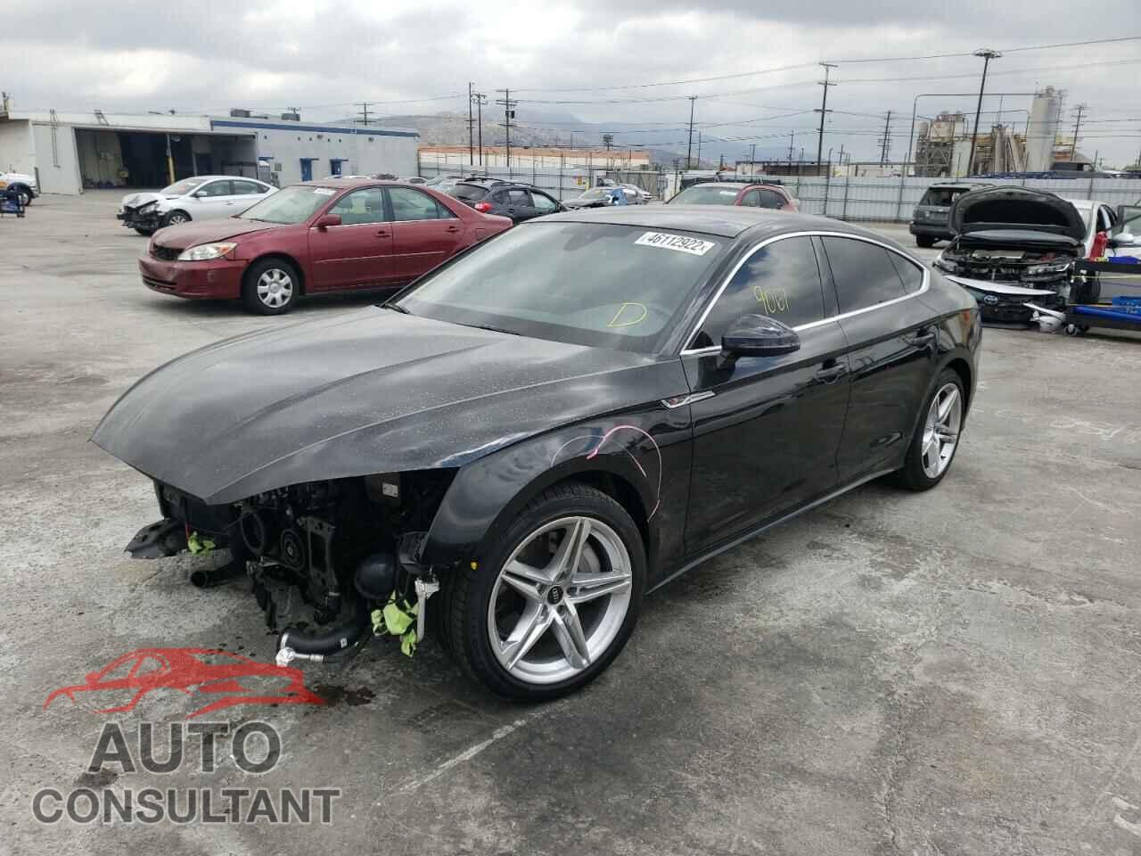 AUDI A5 2021 - WAUFACF57MA051522