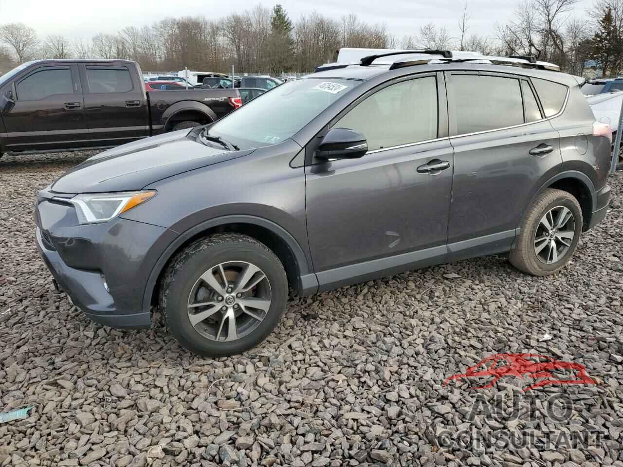 TOYOTA RAV4 2018 - JTMRFREVXJJ736888