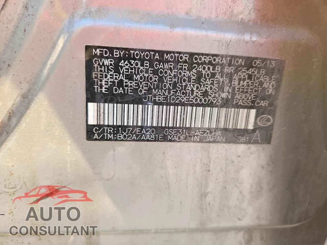 LEXUS IS 2014 - JTHBE1D29E5000793