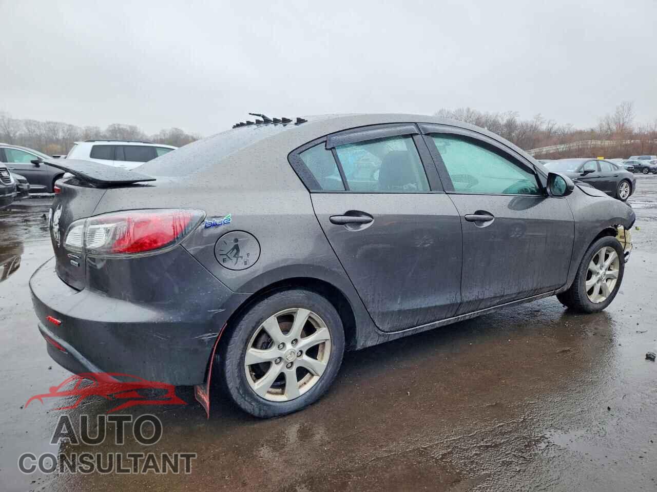 MAZDA 3 2011 - JM1BL1VG4B1428324