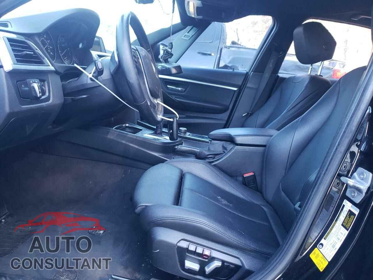 BMW 3 SERIES 2016 - WBA8E9G52GNT44899