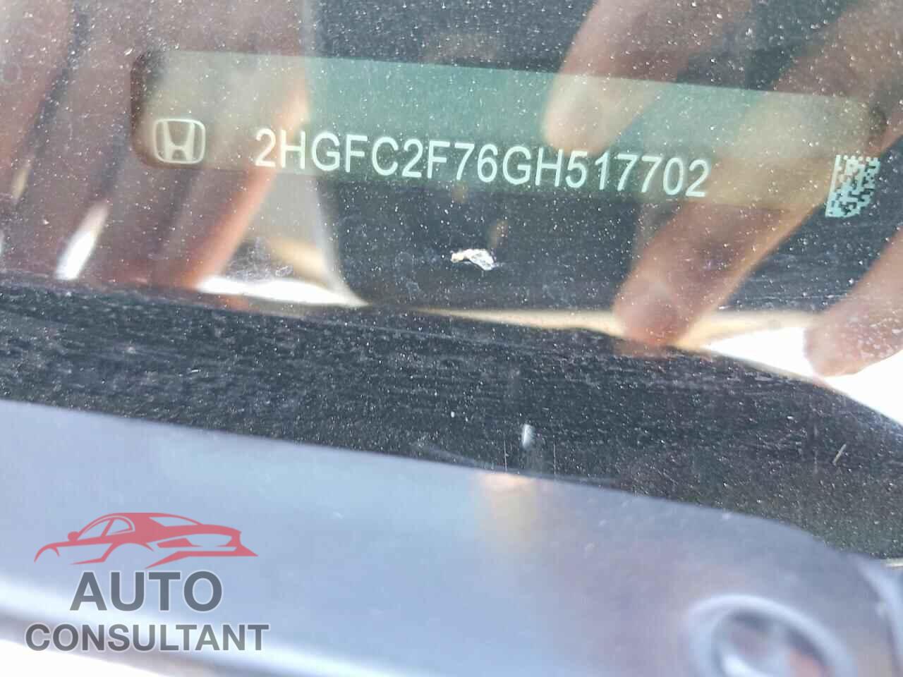 HONDA CIVIC 2016 - 2HGFC2F76GH517702