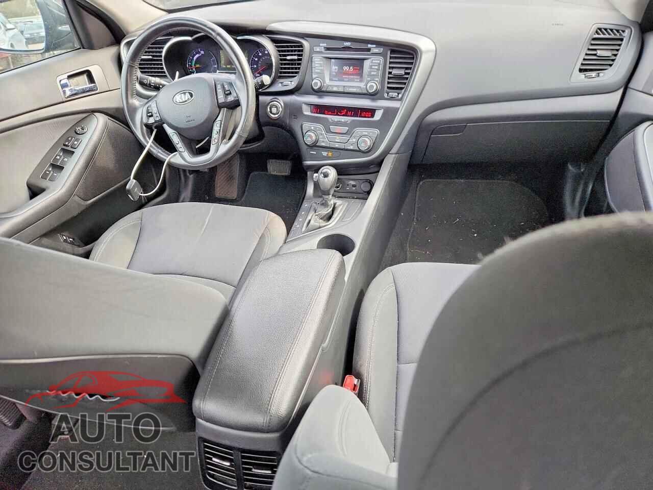 KIA OPTIMA 2013 - KNAGM4AD7D5058284