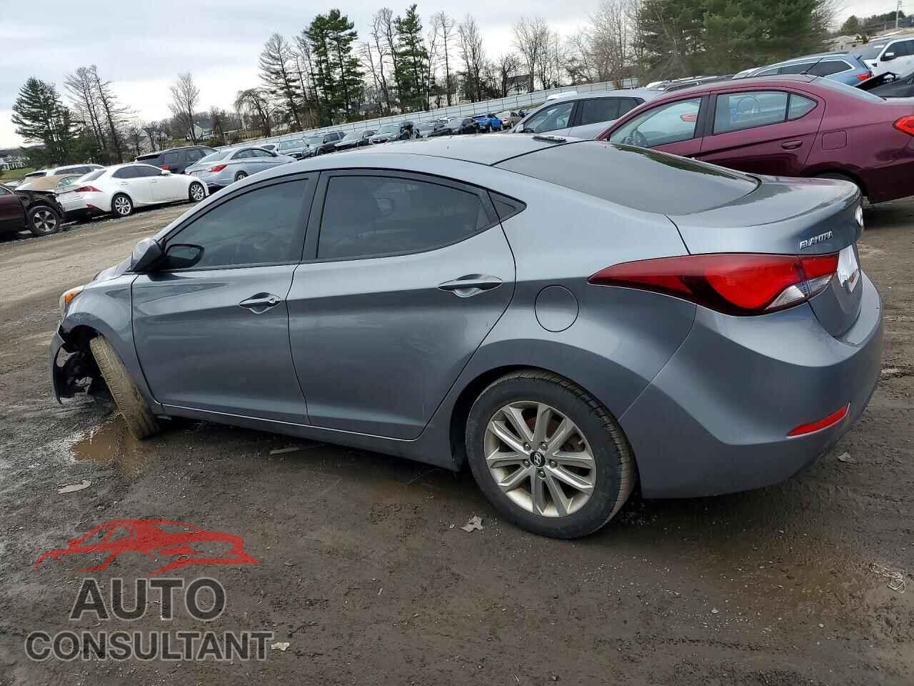 HYUNDAI ELANTRA 2016 - KMHDH4AE8GU623862