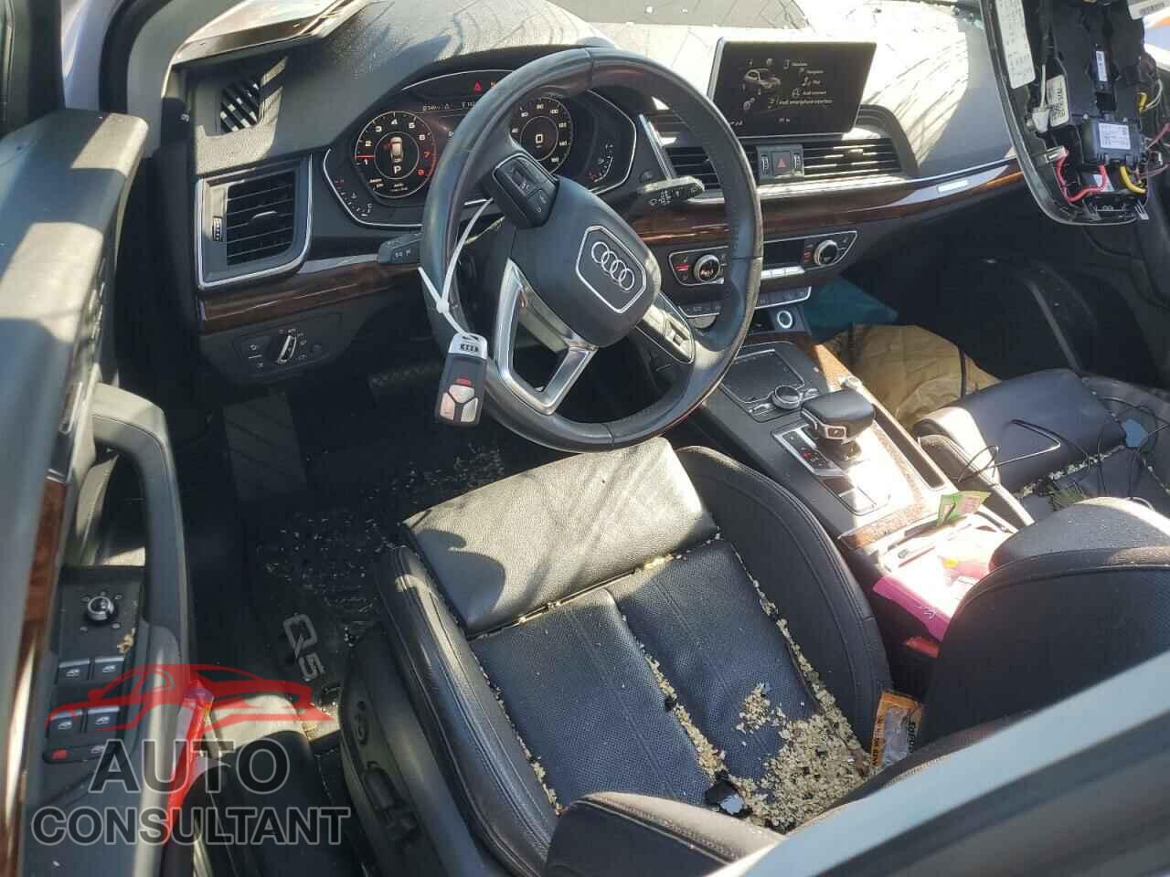 AUDI Q5 2018 - WA1BNAFY3J2044927