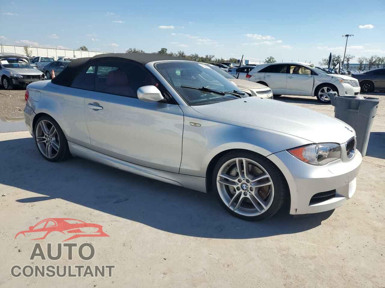BMW 1 SERIES 2011 - WBAUN7C53BVM25010