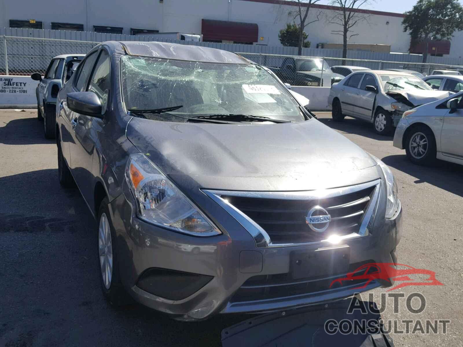 NISSAN VERSA 2018 - 3N1CN7AP6JL871835