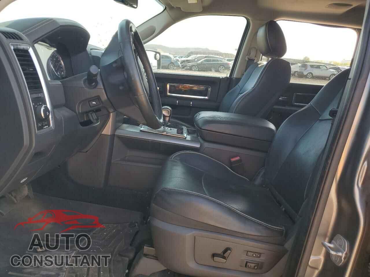 DODGE RAM 1500 2012 - 1C6RD7PT1CS329388