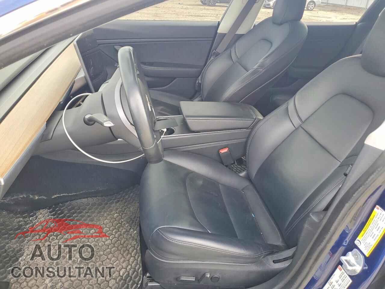 TESLA MODEL 3 2018 - 5YJ3E1EA6JF005535