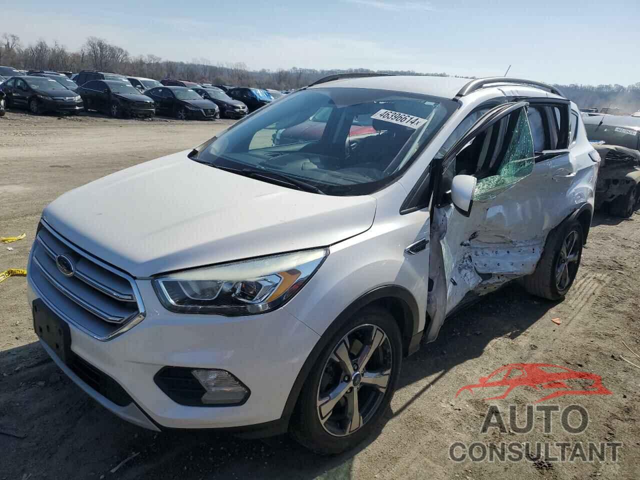 FORD ESCAPE 2017 - 1FMCU0G98HUA75356