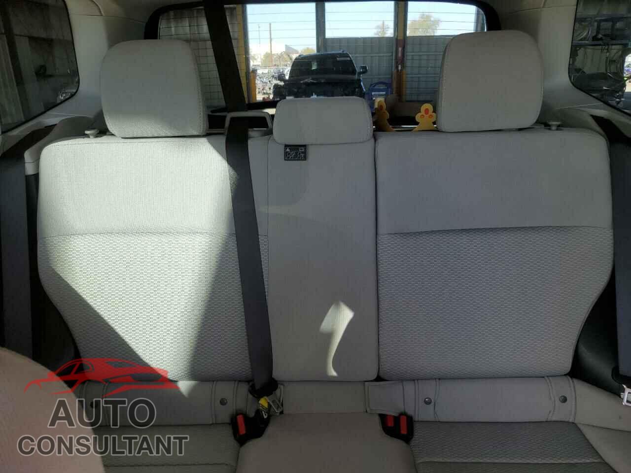 SUBARU FORESTER 2018 - JF2SJAAC2JG597036