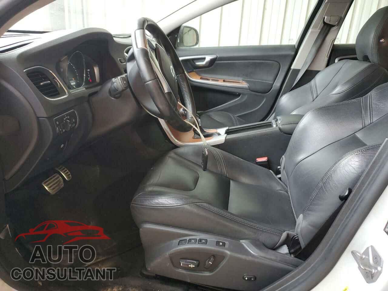 VOLVO S60 2017 - LYV402HM9HB142804