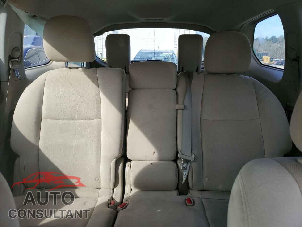 NISSAN PATHFINDER 2013 - 5N1AR2MN3DC671576