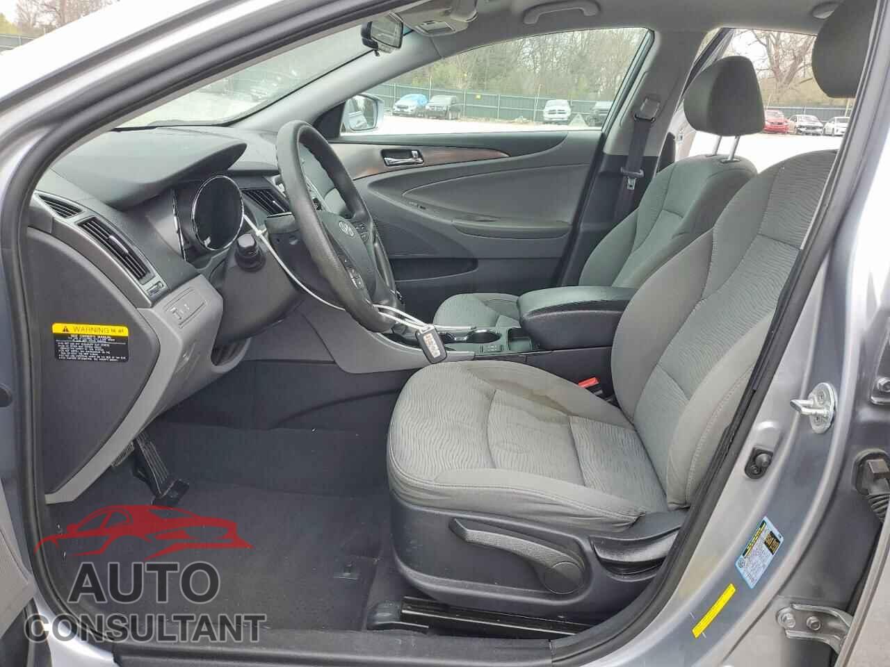 HYUNDAI SONATA 2015 - KMHEC4A41FA119373