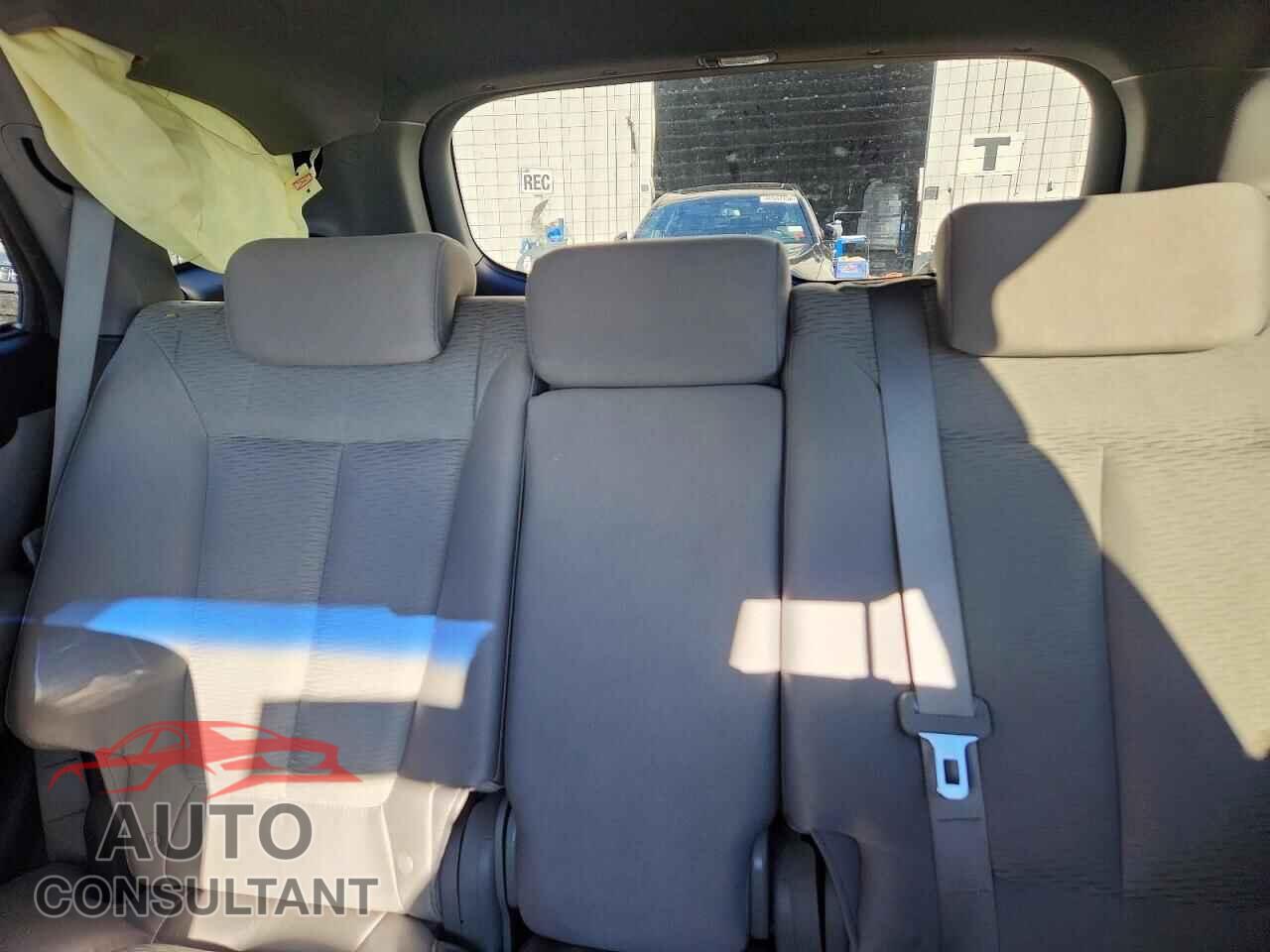 HYUNDAI SANTA FE 2009 - 5NMSG13D19H234167