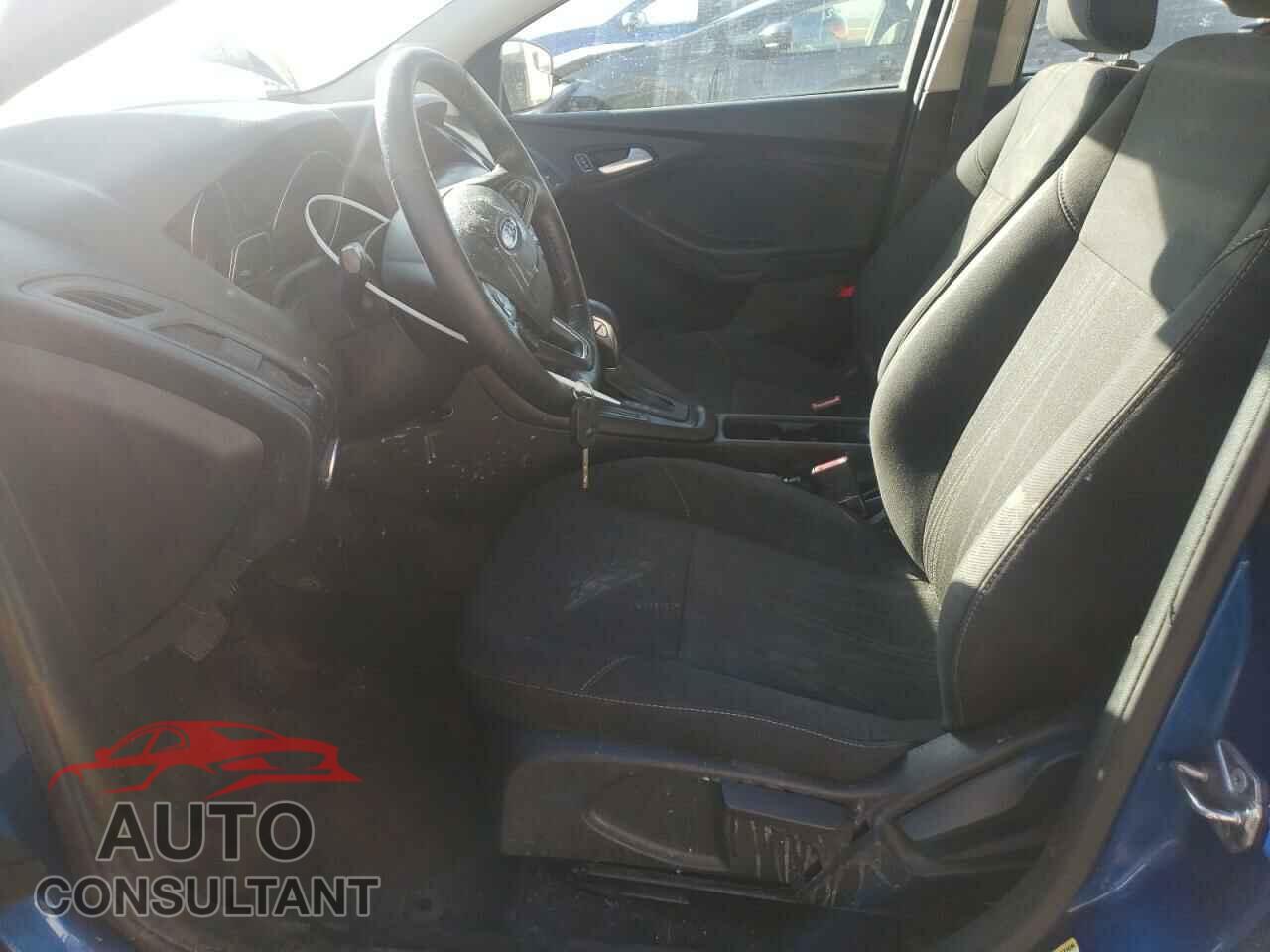 FORD FOCUS 2018 - 1FADP3F2XJL327387