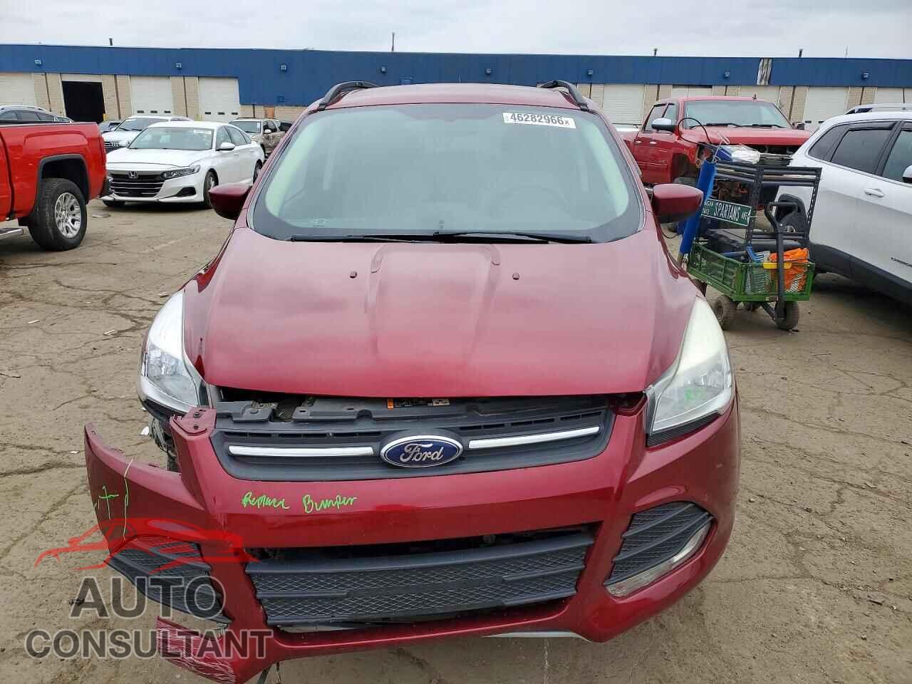 FORD ESCAPE 2013 - 1FMCU0GX5DUC83820