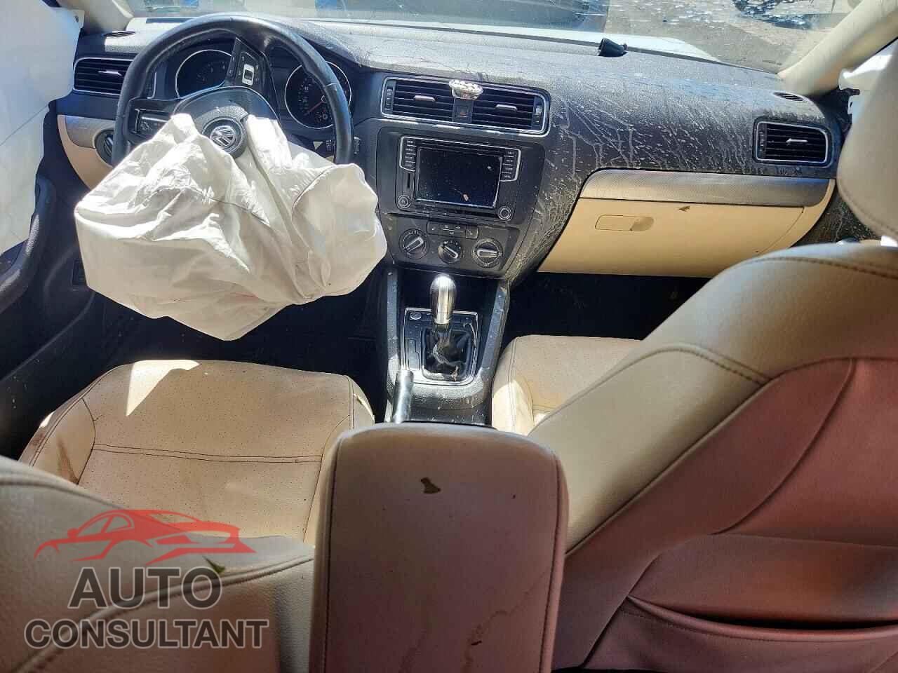 VOLKSWAGEN JETTA 2017 - 3VWDB7AJ6HM218283