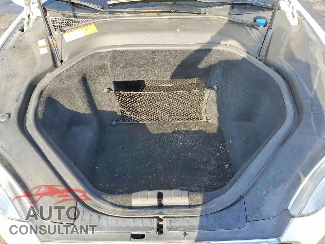 TESLA MODEL S 2014 - 5YJSA1H17EFP53316