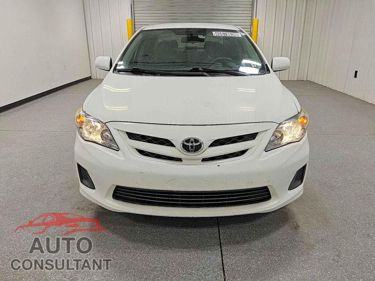TOYOTA COROLLA 2011 - 2T1BU4EE7BC667973