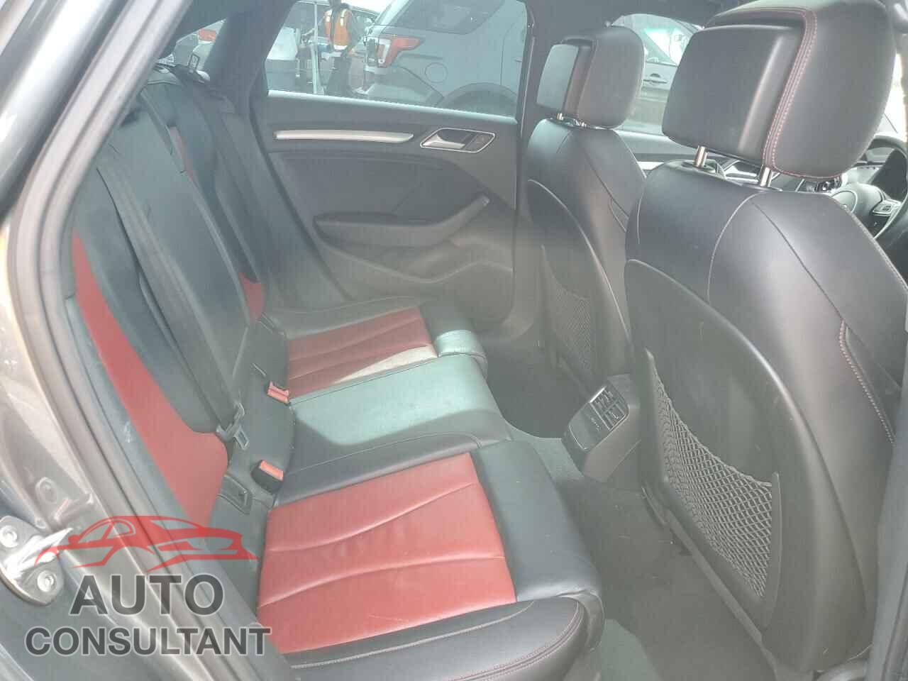 AUDI S3 2015 - WAUBFGFF6F1038778