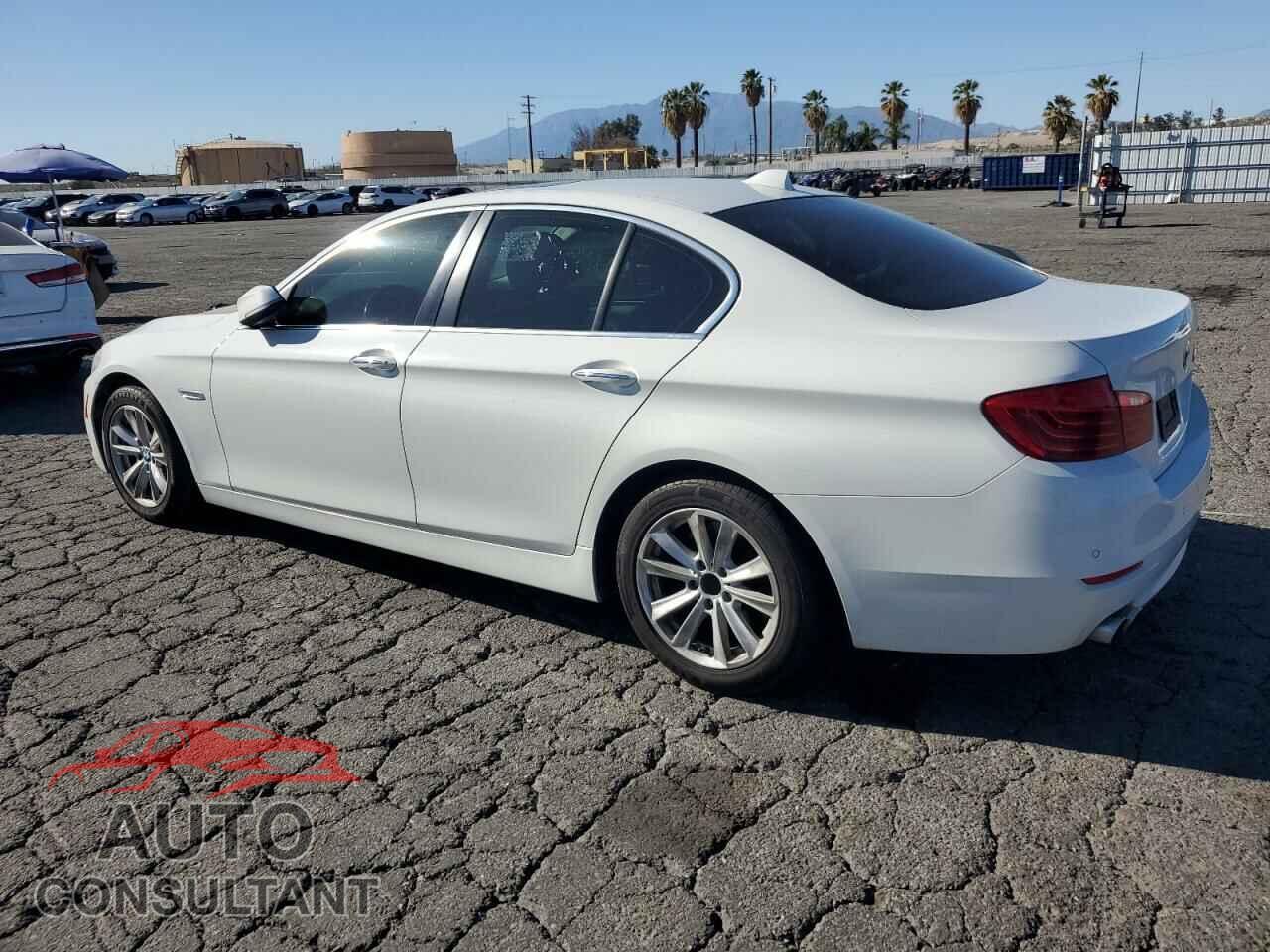 BMW 5 SERIES 2016 - WBA5A5C55GD527393