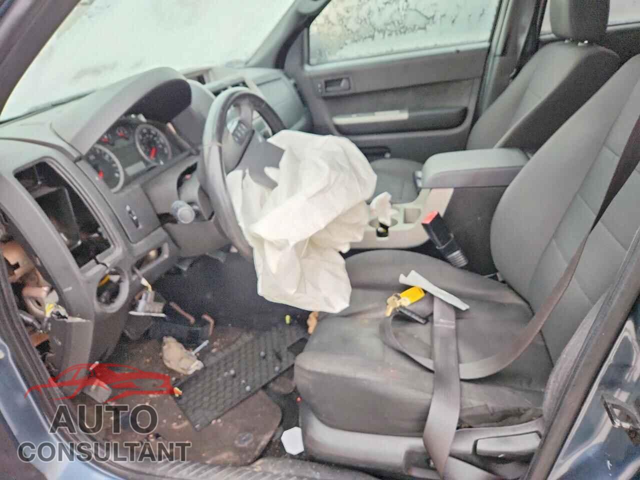 FORD ESCAPE 2011 - 1FMCU9D72BKC11507